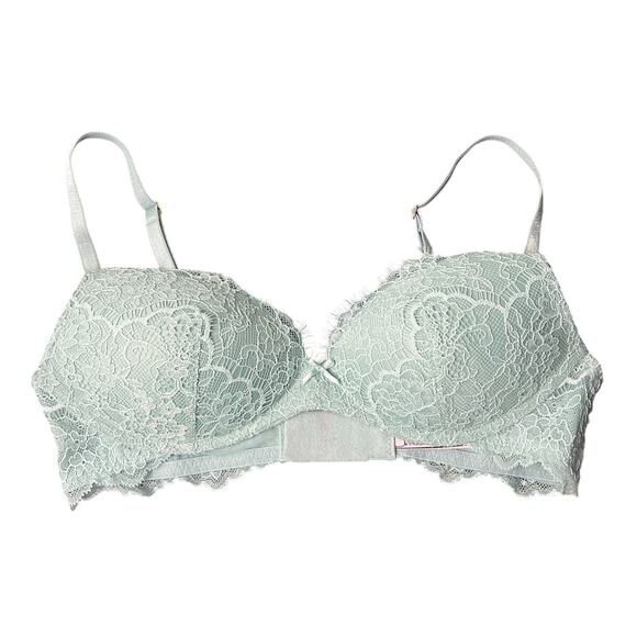 Victoria Secret No Wire 32B Dream Angels Push Up Wireless Lace Bra - Picture 1 of 6